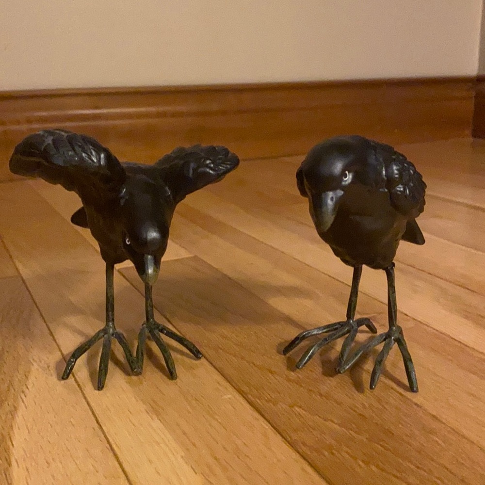 Primitive decor